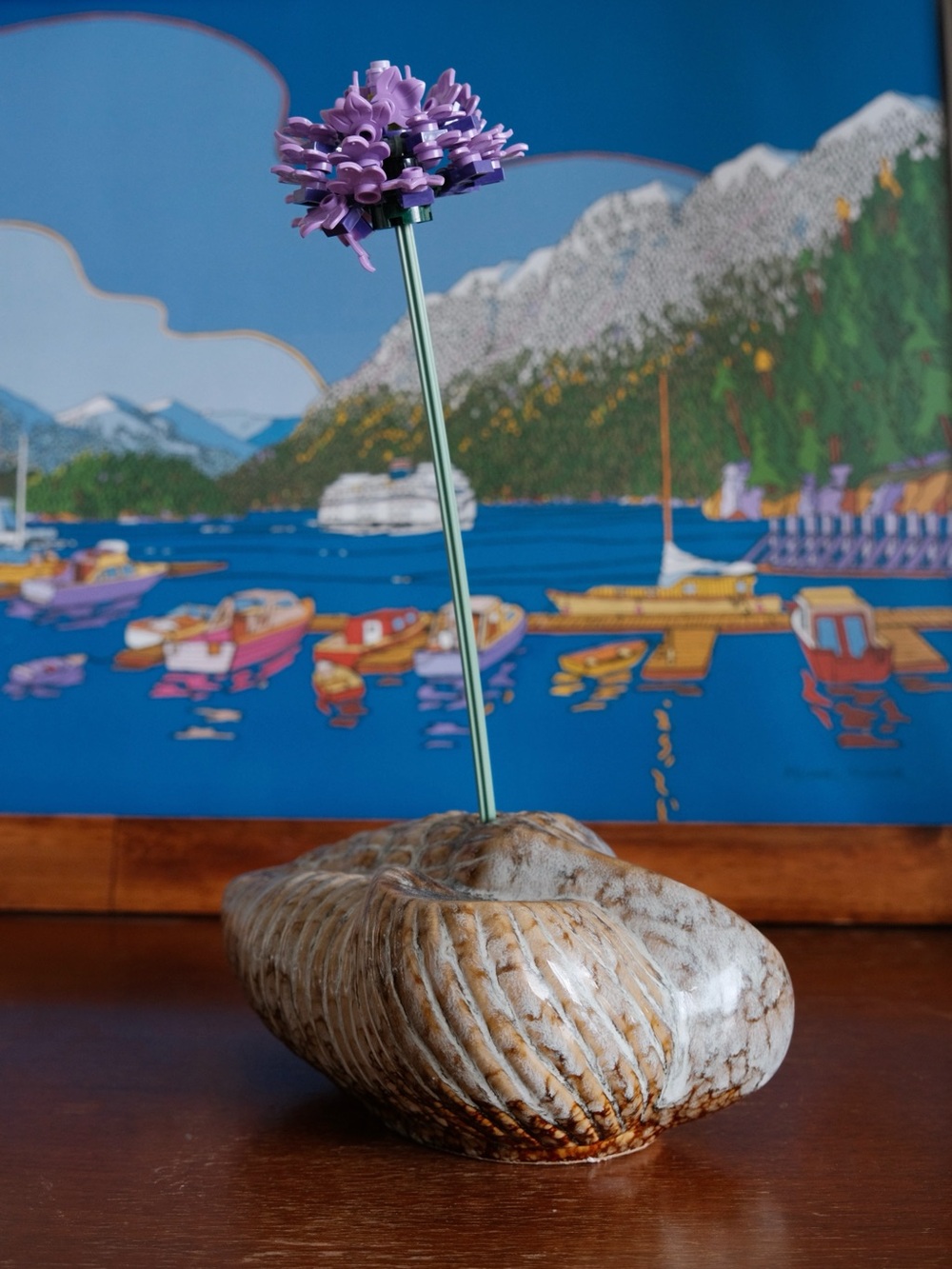 Ceramic shell vase